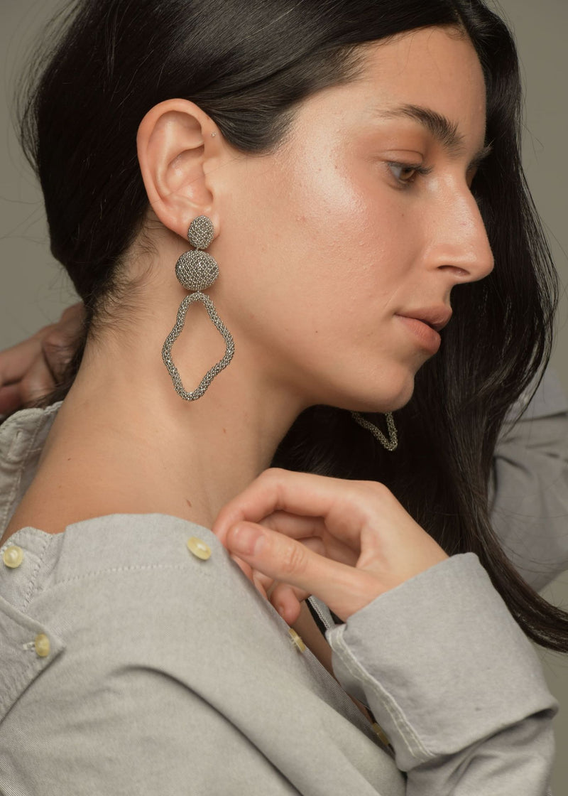 TAWARI HAUTE PLATINUM EARRINGS