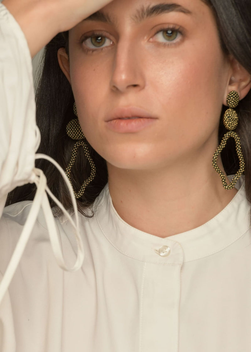 HAUTE TAWARI BLACK GOLD EARRINGS