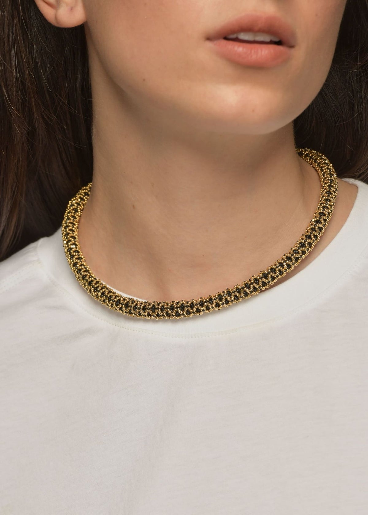 NAWI BLACK GOLD CHOKER