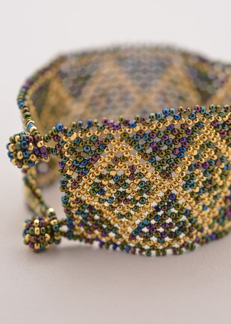 MARTHA IRIDESCENT GREEN GOLD BRACELET
