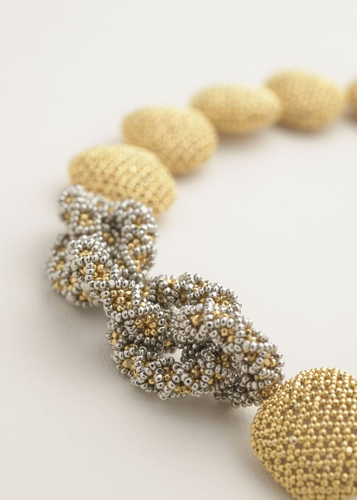 COLLAR UAYE TAWARI ORO PLATINO
