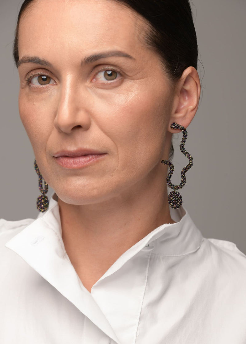 TAWARI IRREGULAR EARRINGS GOLD IRIDESCENT TOPAZ