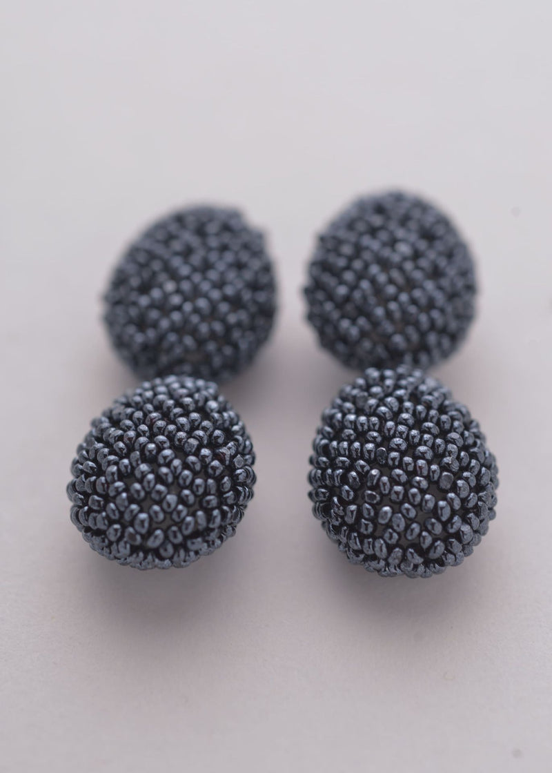 EARRINGS TWO HUTA TAWARI METALLIC GRAY