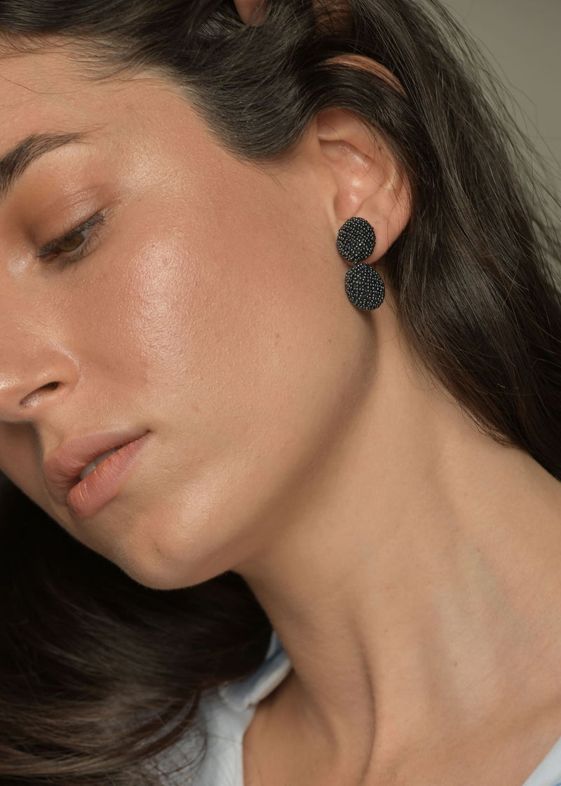 EARRINGS TWO HUTA TAWARI METALLIC GRAY