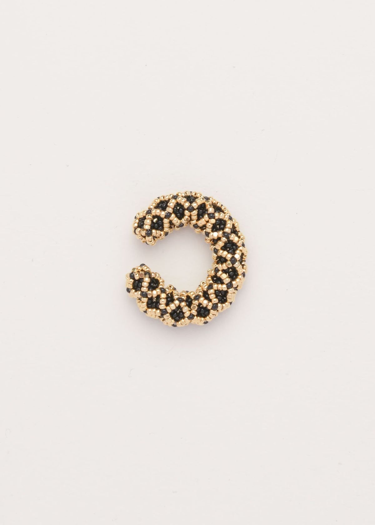 NAWI BLACK GOLD EARCUFF