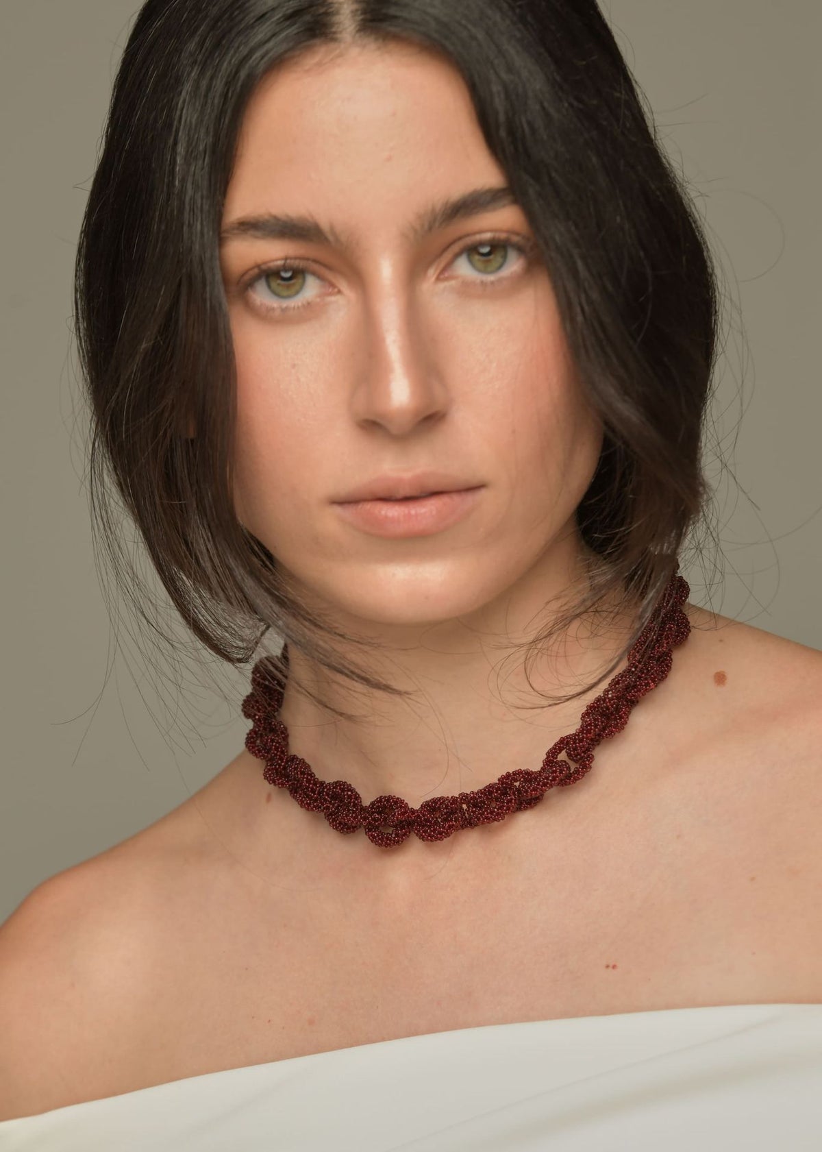 RED JAMAICAN HUTA CHAIN NECKLACE