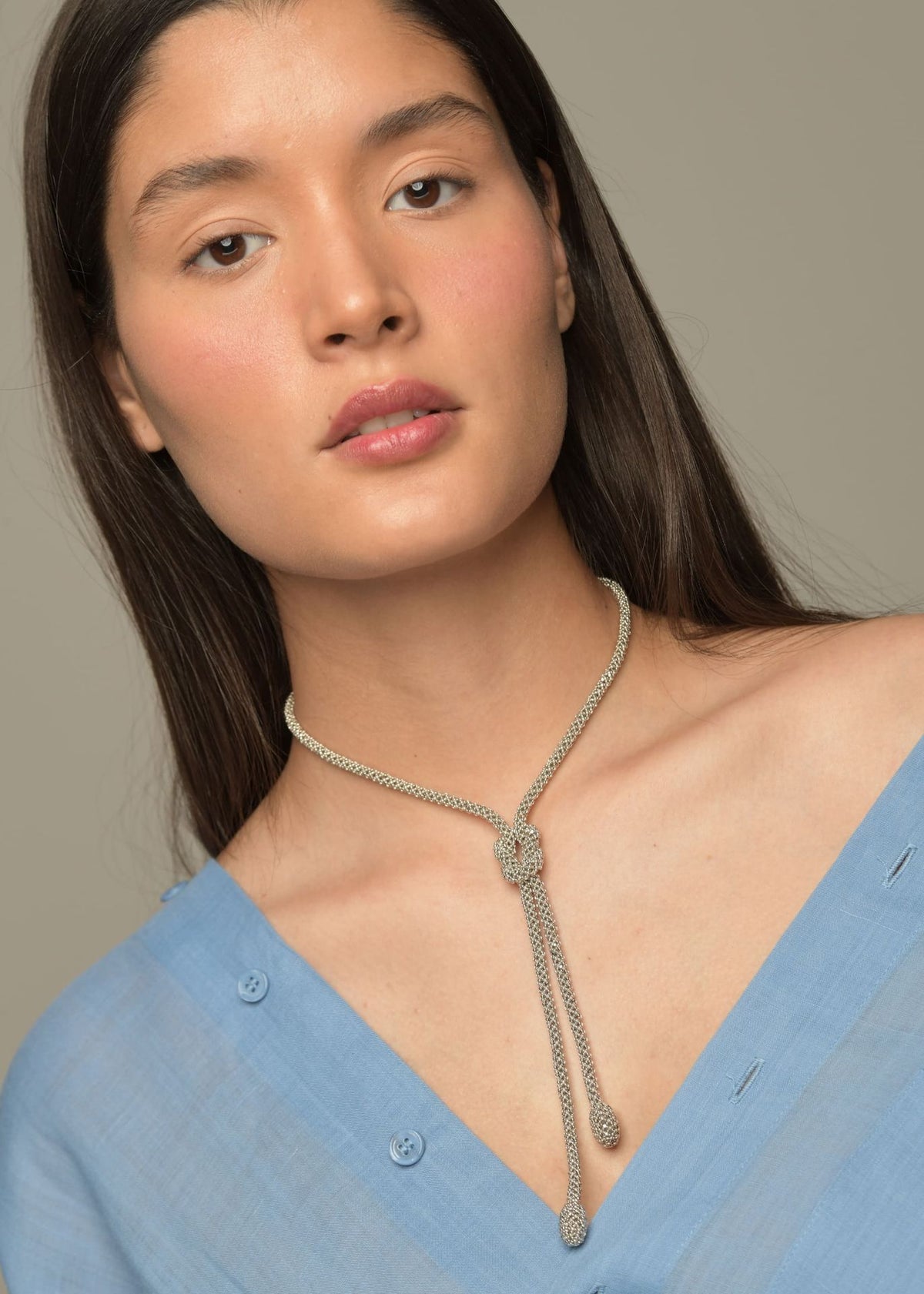 TAWARI KNOT NECKLACE PLATINUM SILVER