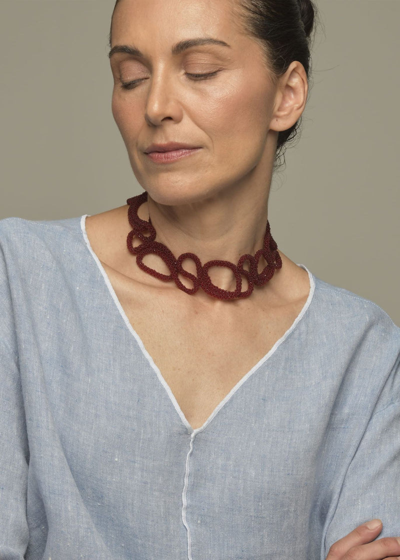 TAPIE HAIKURI CHERRY RED CHOKER