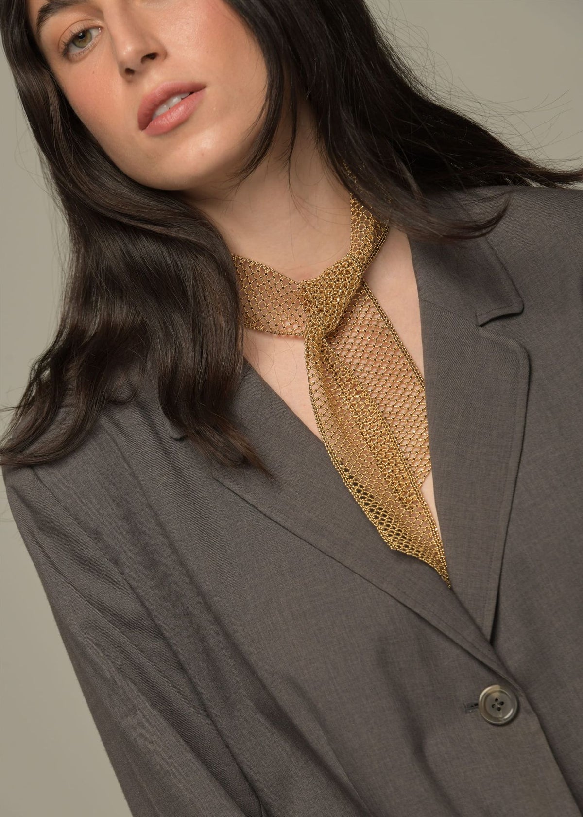 OPEN-WEAVE SCARF BLACK GOLD