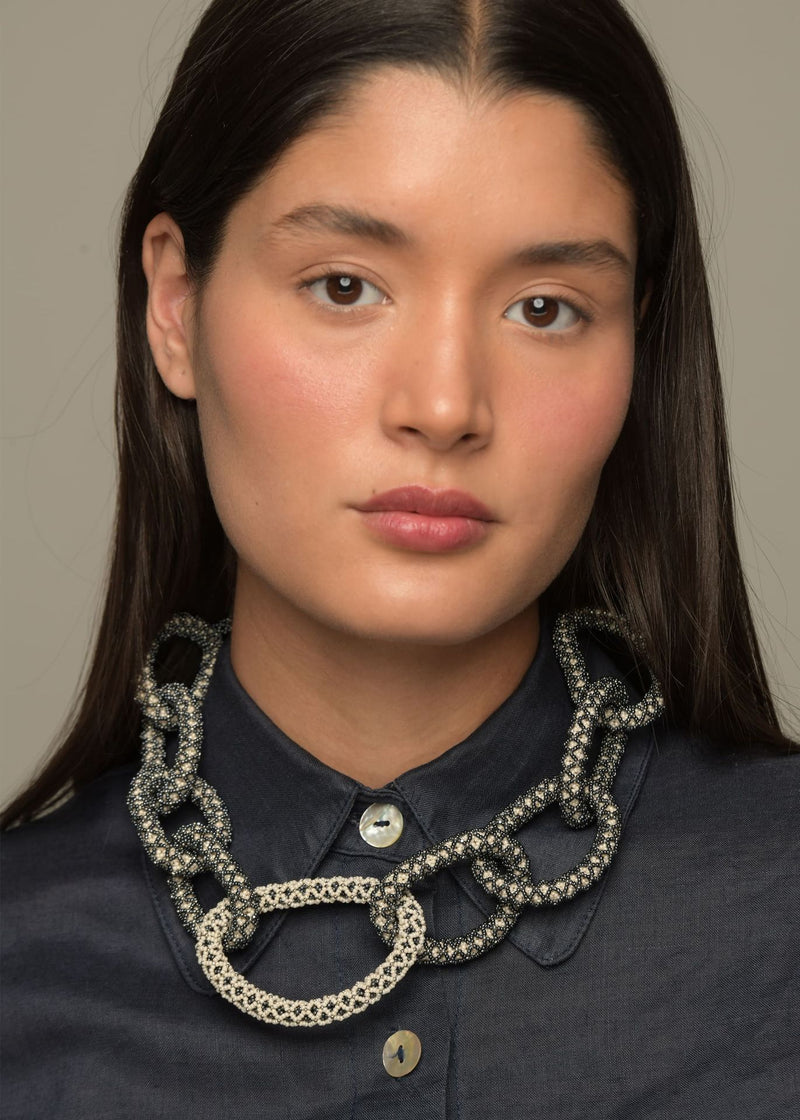 NECKLACE HAXUPA NAWI PLATINUM CREAM PEARLY METALLIC GREY