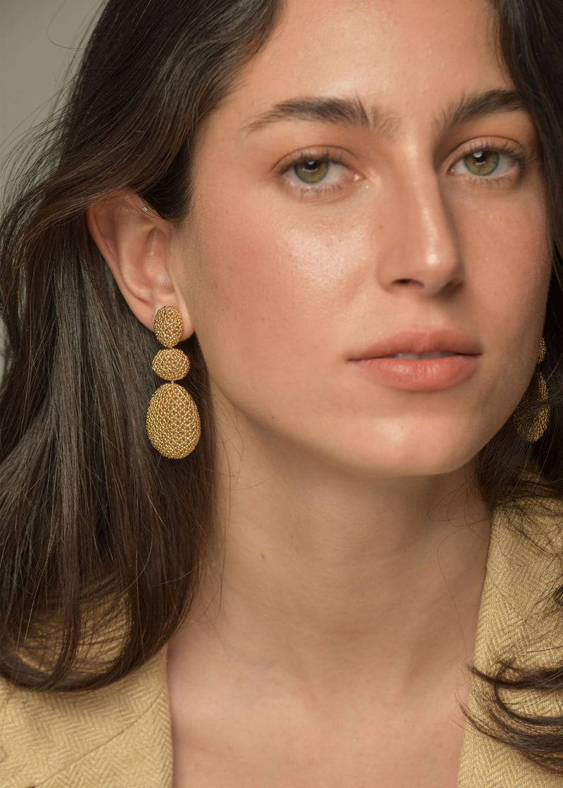 TAWARI GOLD GRADIENT EARRINGS