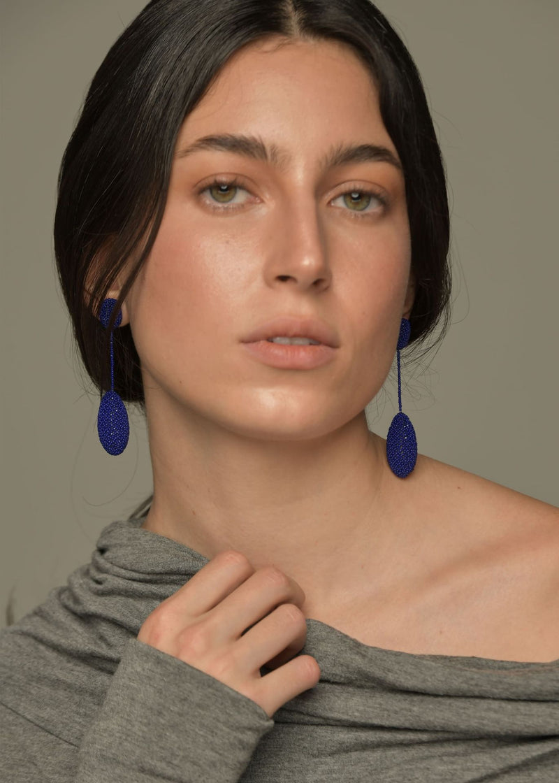 ARETES COLGANTES TAWARI AZUL REY OSCURO