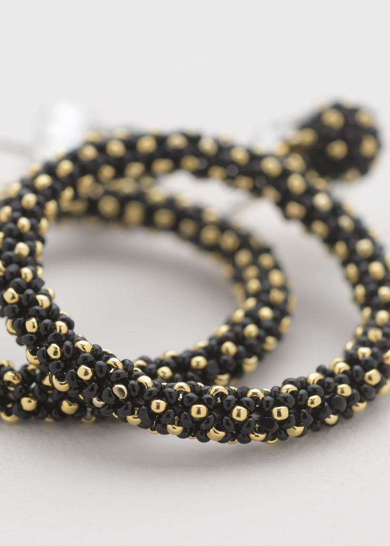 ARETES UN ARO MARTHA ORO NEGRO