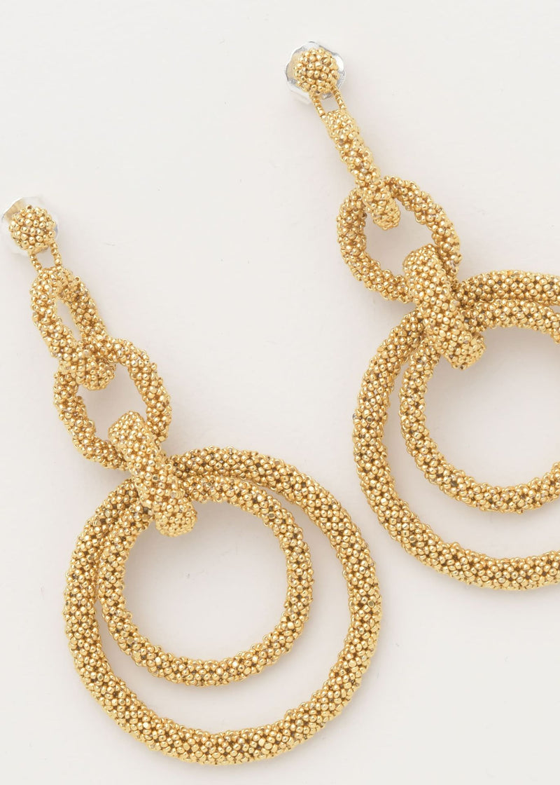 ARETES CINCO AROS CADENA ORO