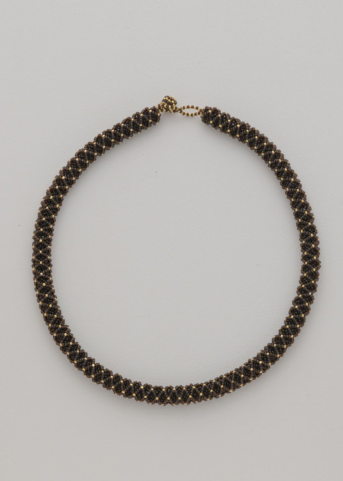 NAWI CHOKER TRANSPARENT COFFEE GOLD