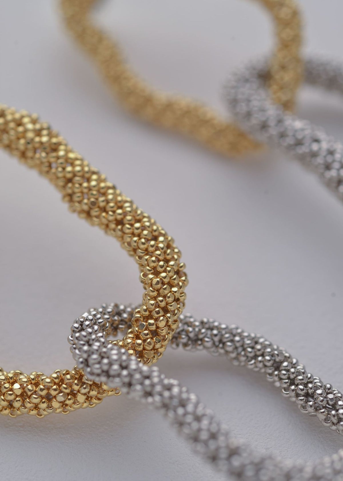 KIPURI LINK EARRINGS GOLD PLATINUM