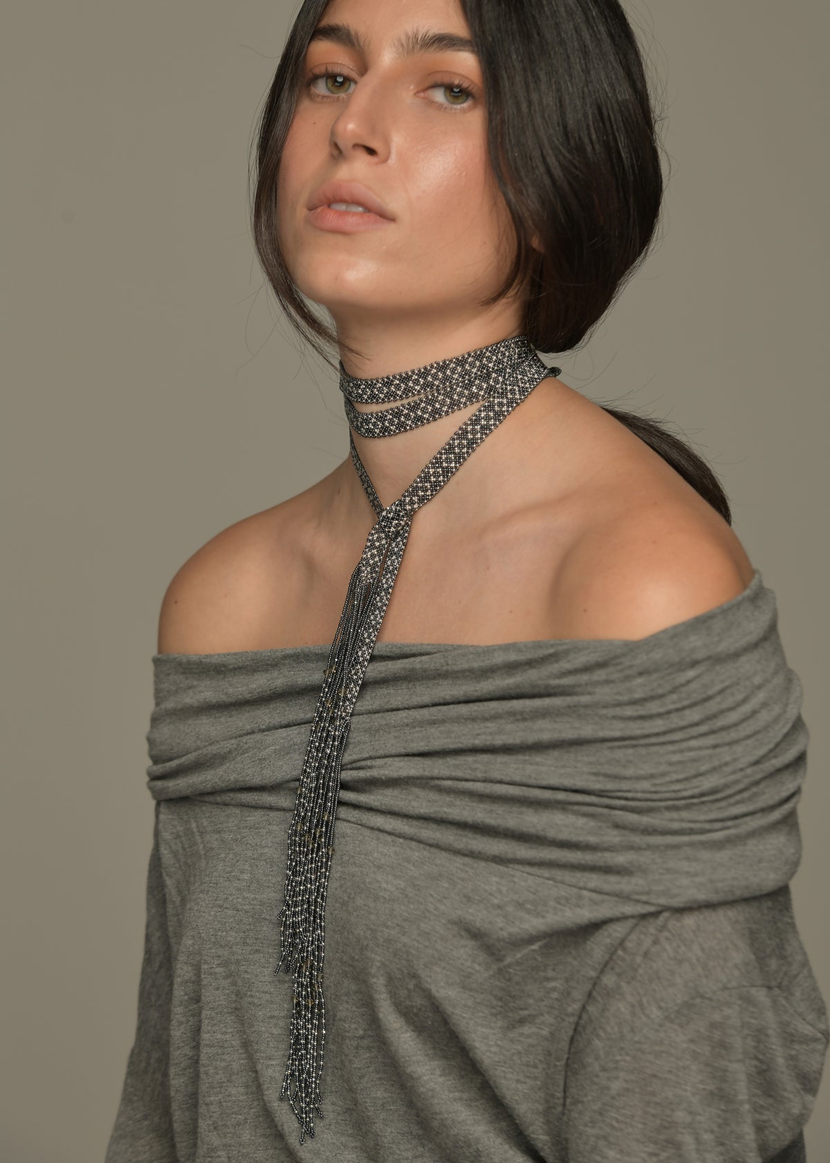 METALLIC SILVER GRAY MARTHA HEADBAND