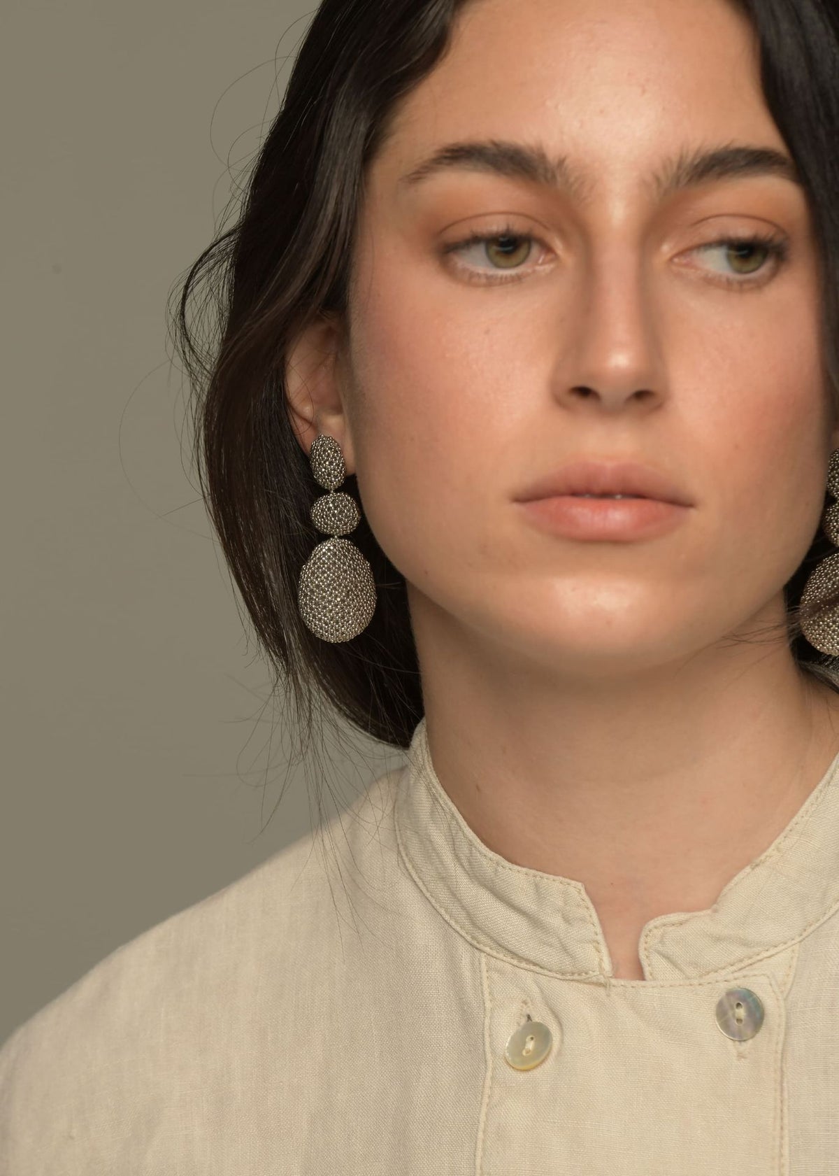 TAWARI PLATINUM PROGRESSIVE EARRINGS