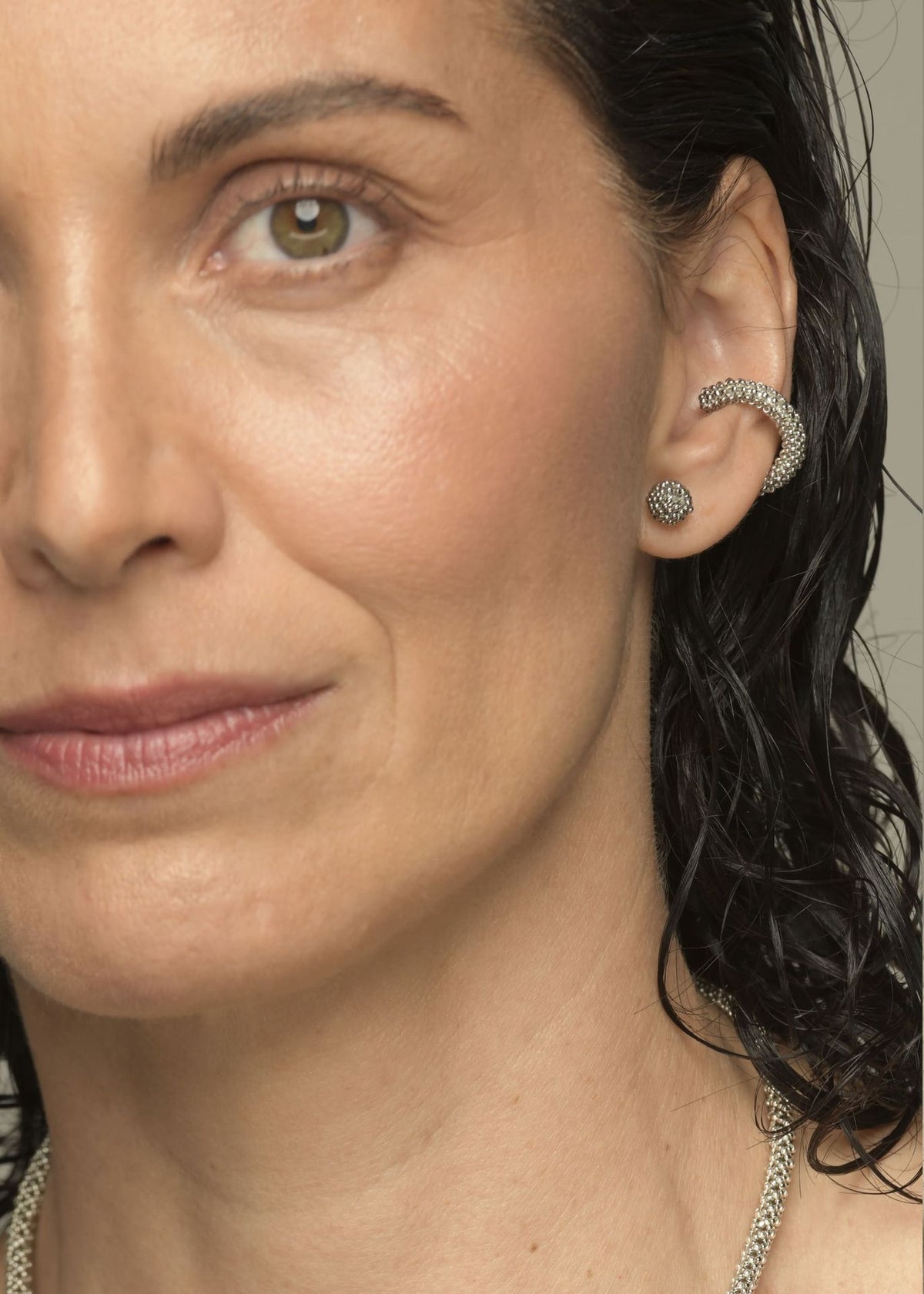 HUTA MARTHA PLATINUM EAR CUFF