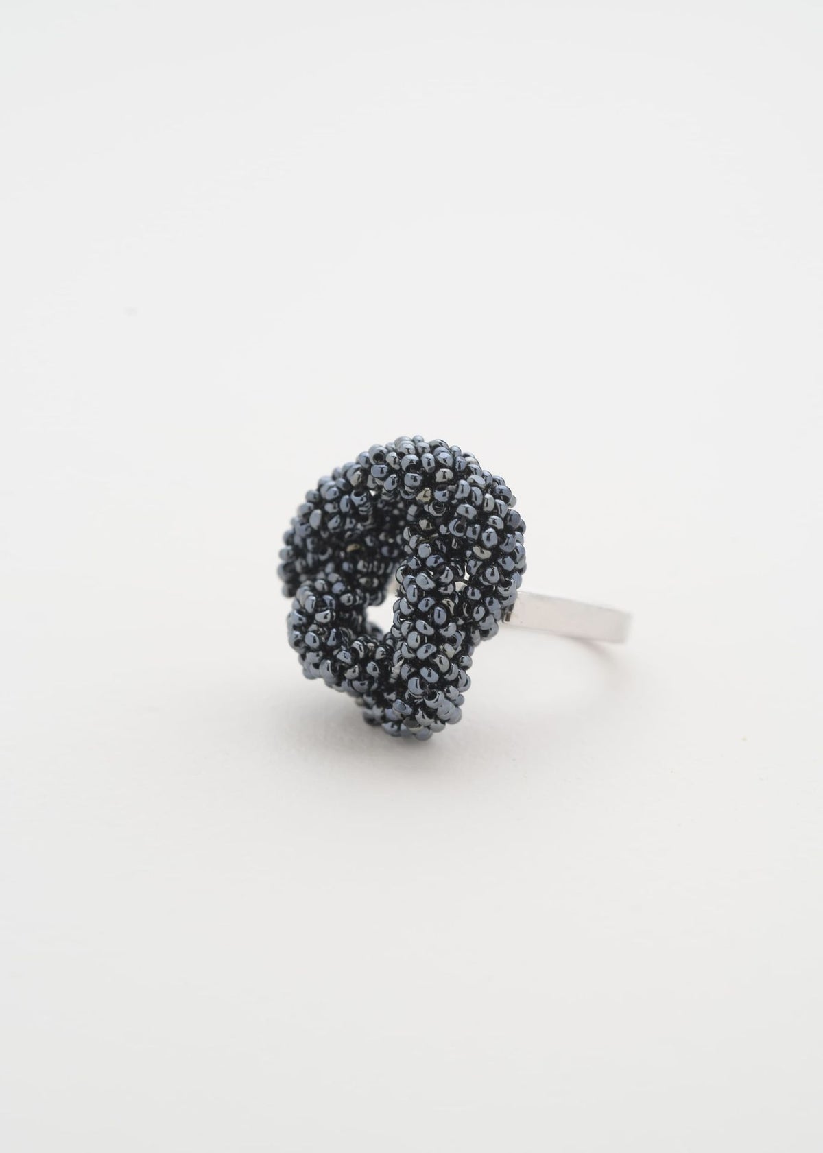 HAIKURI GRAY METALLIC RING