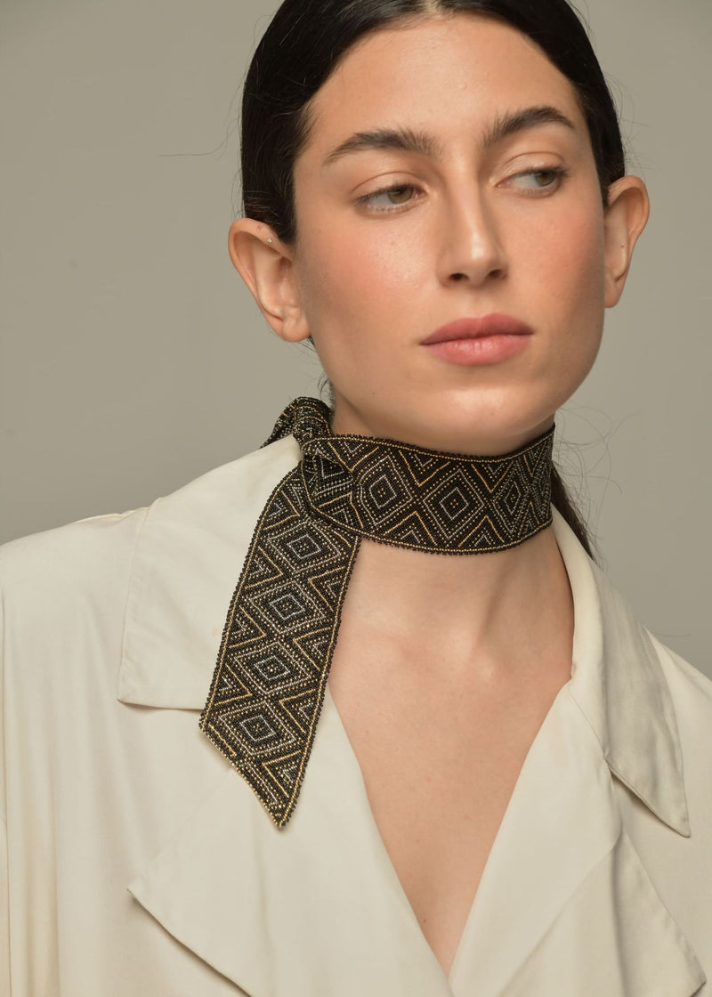 PAÑOLETA ORO PLATINO NEGRO GRIS METALICO